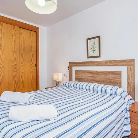 Dom wakacyjny 4 Bedroom Beautiful In Alcudia *